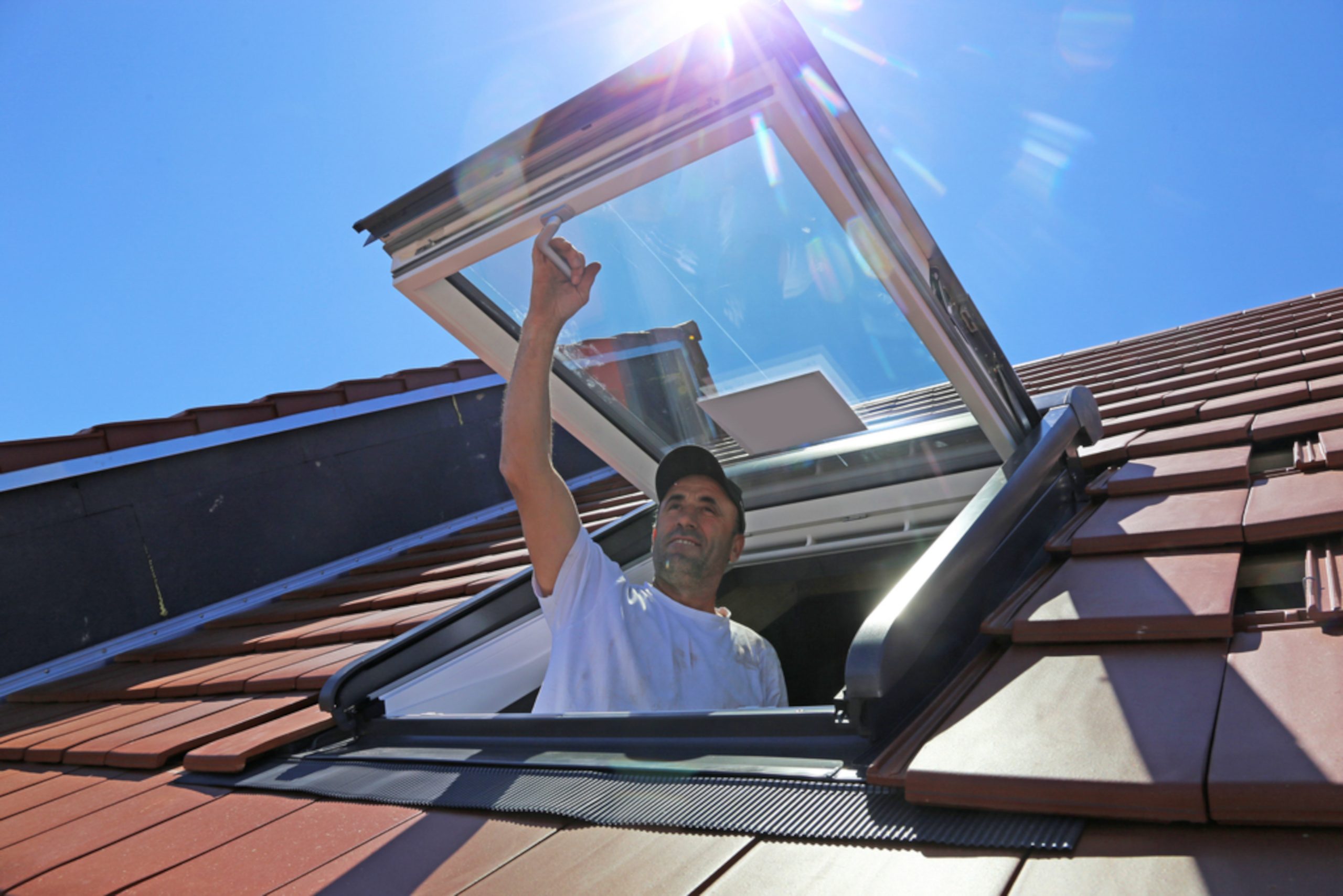 The Science of Skylights Understanding UV Protection and Glare Control